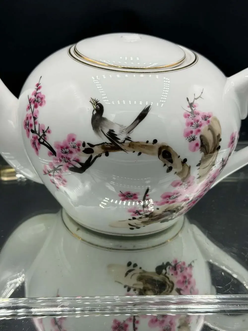 Unbranded ceramic teapot